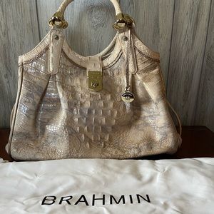 Brahmin 13”Wx11”H